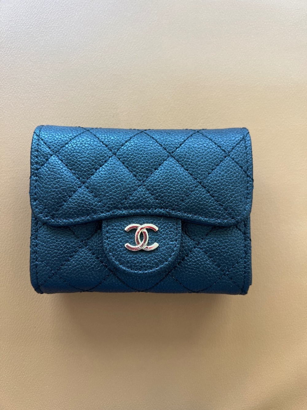 Like Chanel small purse